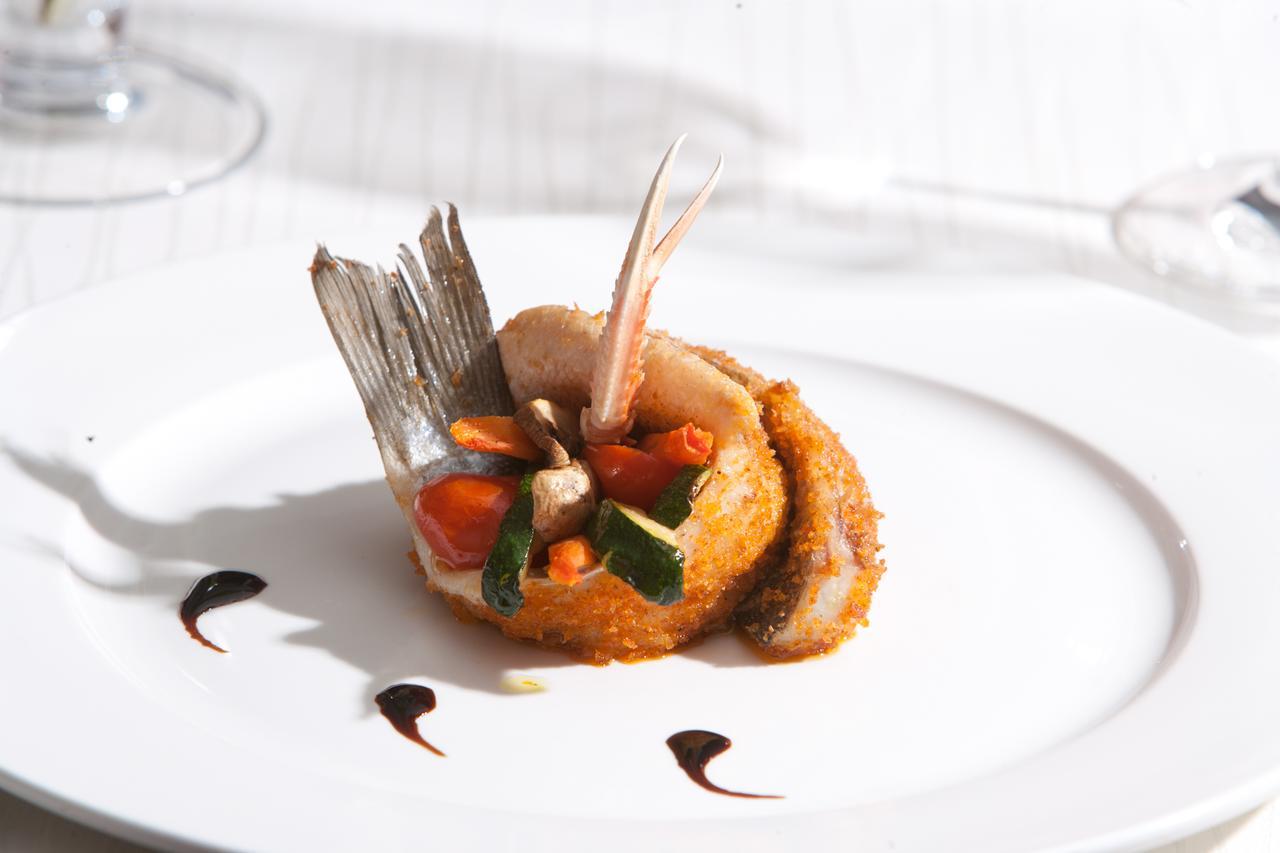 Warthausen Hotel & Ristorante Passarelli מראה חיצוני תמונה