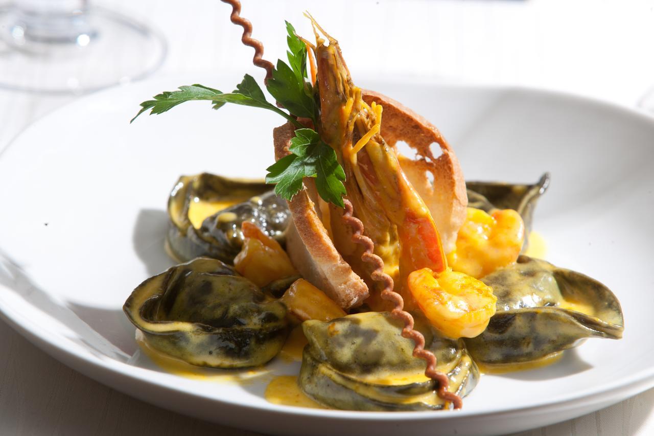 Warthausen Hotel & Ristorante Passarelli מראה חיצוני תמונה